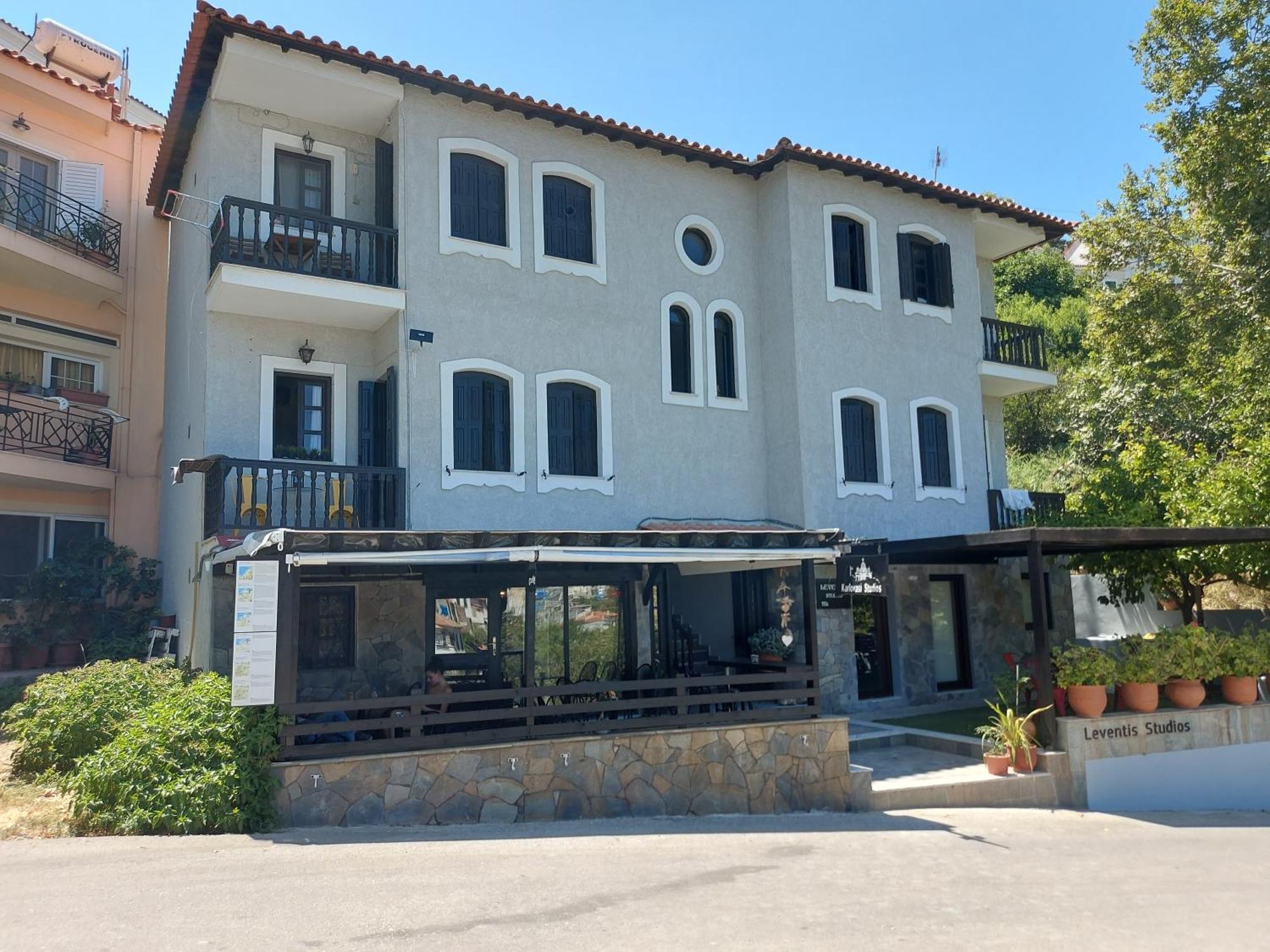 Karlovasi Studios Karlovassi Exterior photo